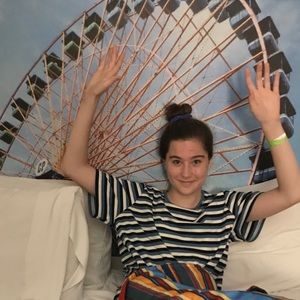 Meet your Posher, Isabel